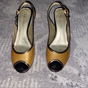 AK Anne Klein Majaylee Leather Sling Back Peep Toe Heels